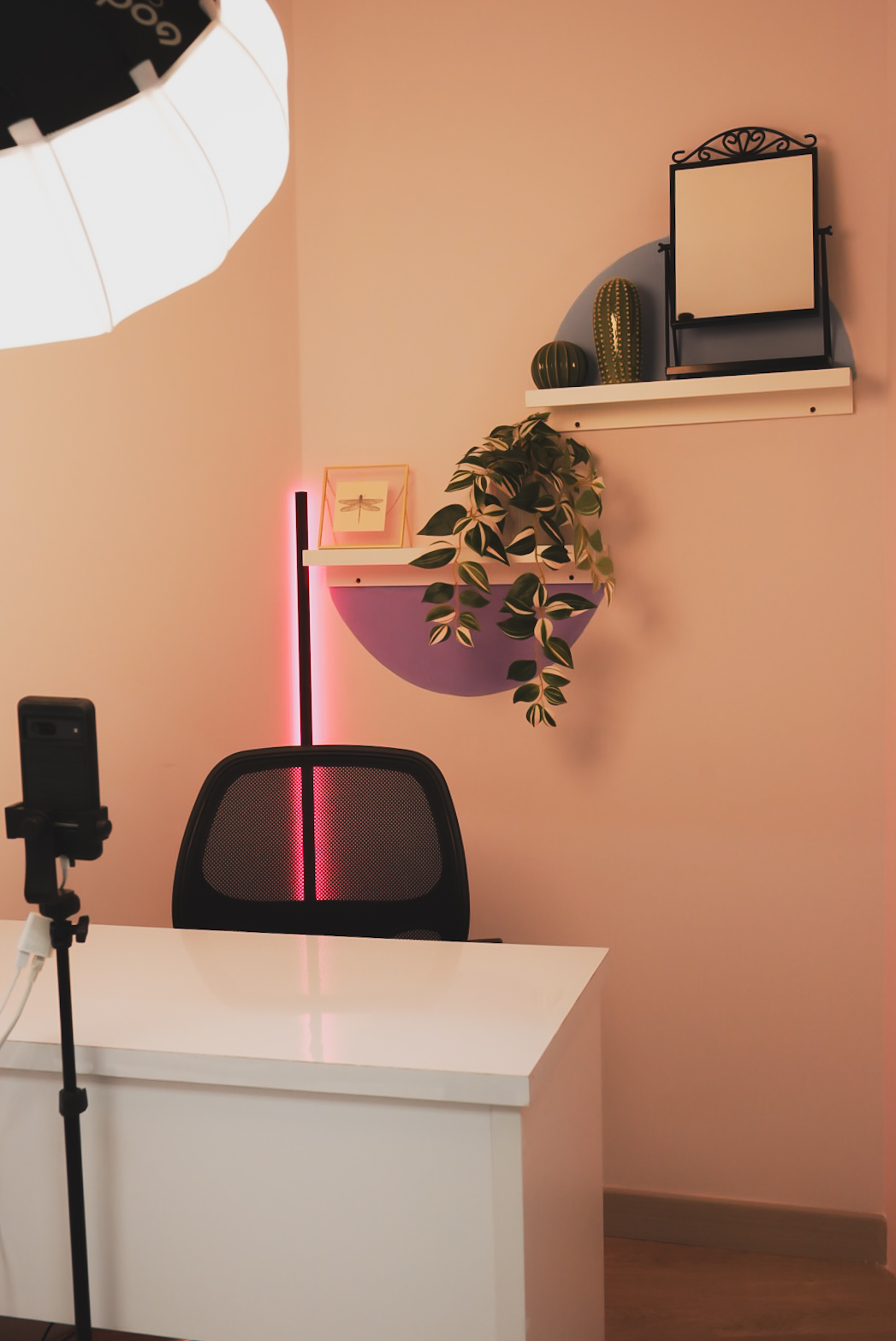Pink desk setup
